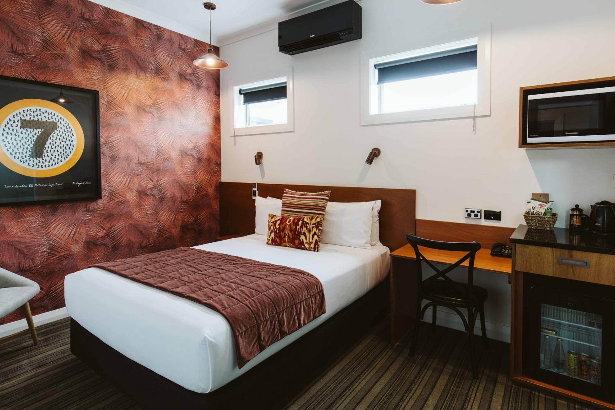 The State Hotel New Plymouth Dış mekan fotoğraf